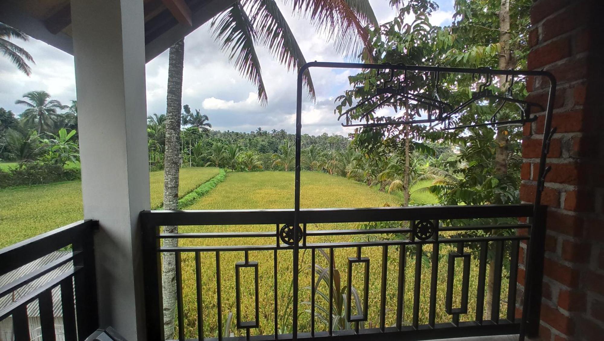 Bunga Maliq Bungalow Lombok Tetebatu Værelse billede