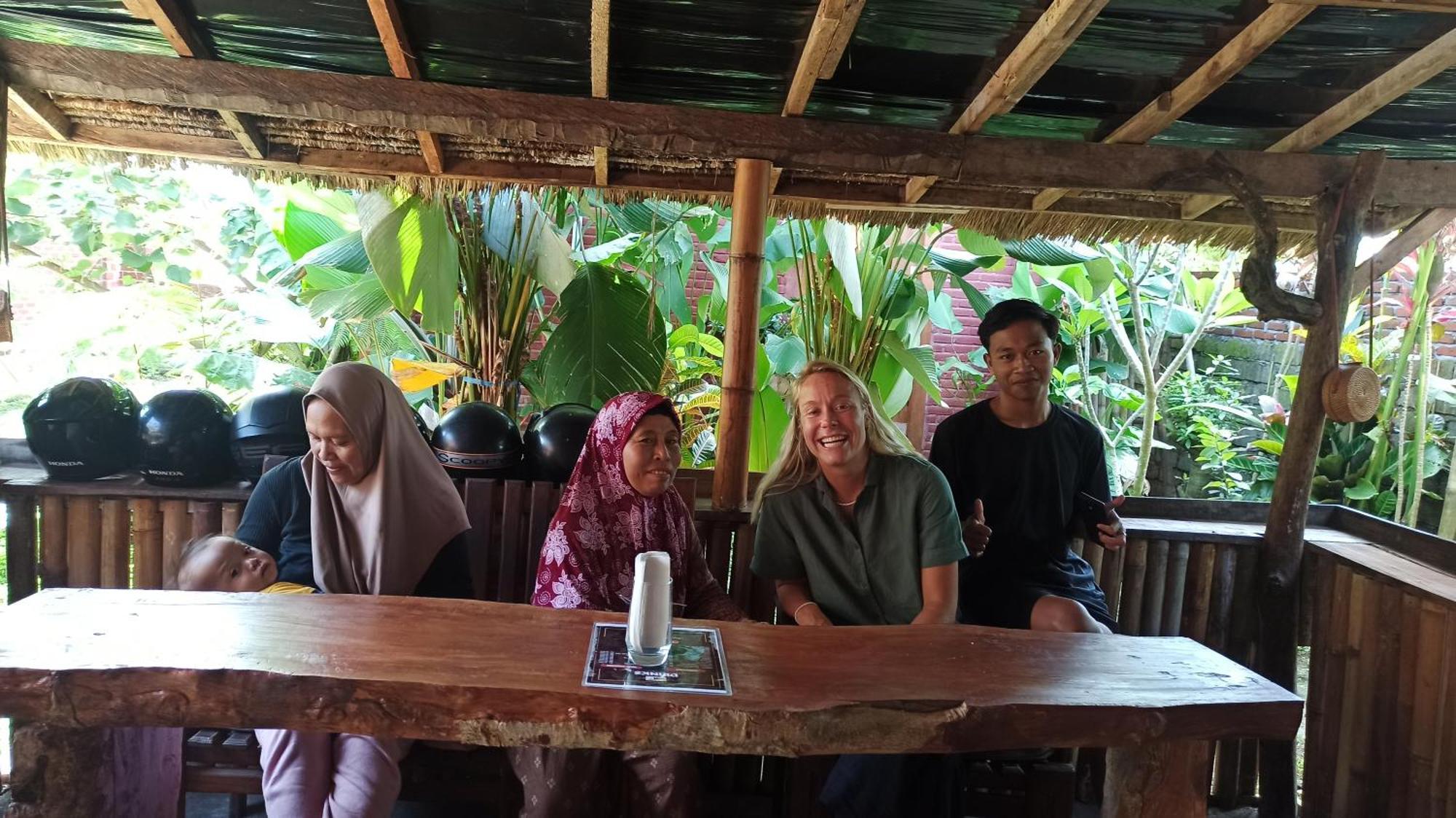 Bunga Maliq Bungalow Lombok Tetebatu Værelse billede